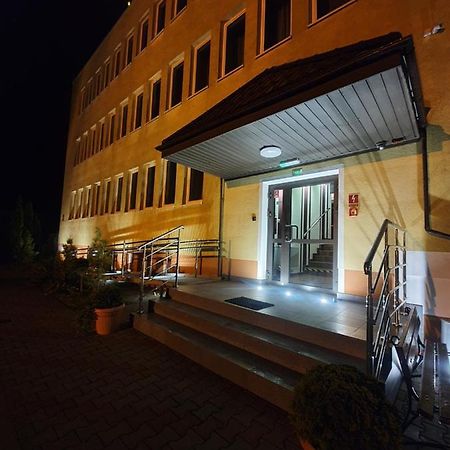 Lux Resort Kraśnik Eksteriør billede