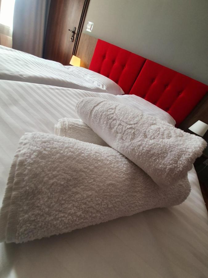 Lux Resort Kraśnik Eksteriør billede