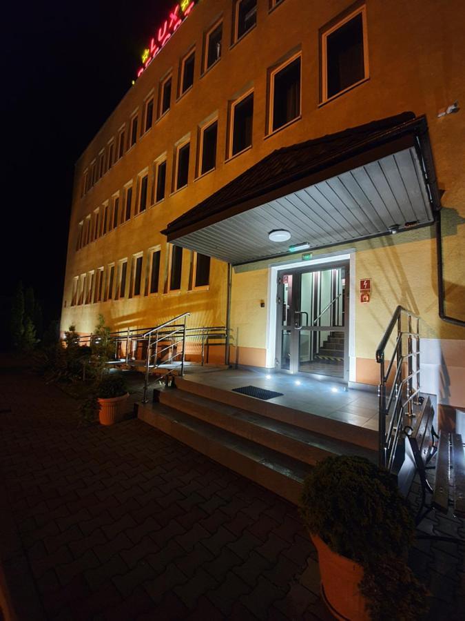 Lux Resort Kraśnik Eksteriør billede
